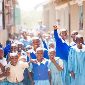 LifeStraw_Give-Back-Students-Smiling_Kenya_264-1201x802-c248ac3_800x (1)